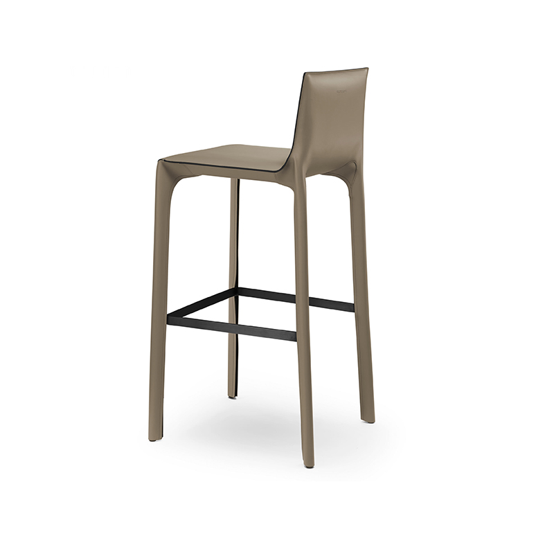 Saddle Bar Stool